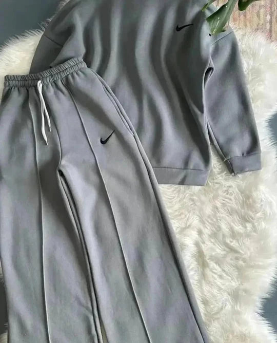 NEW ARRIVAL 2 PCS OUTFIT